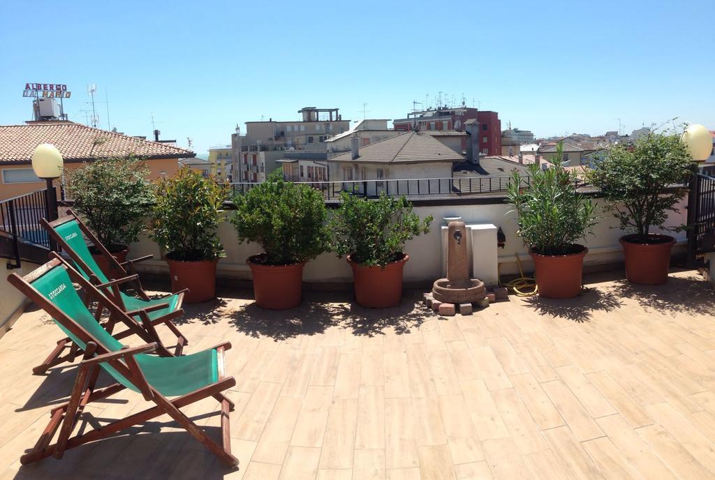 Hotel Stoccarda Каорле Экстерьер фото